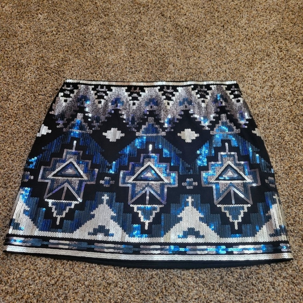 Express Mini Sequin stretchy skirt size small, Excellent condition!